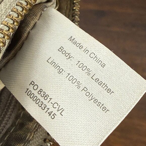 Elliott Lucca Women’s wristlet envelope wallet snakeskin print leather silver ch - Picture 5 of 7